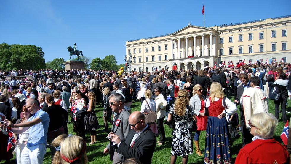 Gratulerer med dagen!