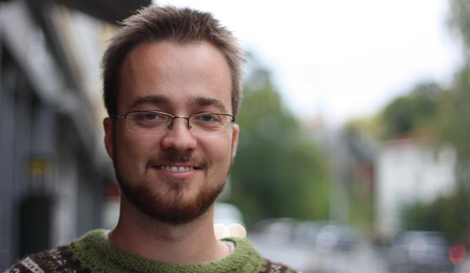 Vil peke på rett person