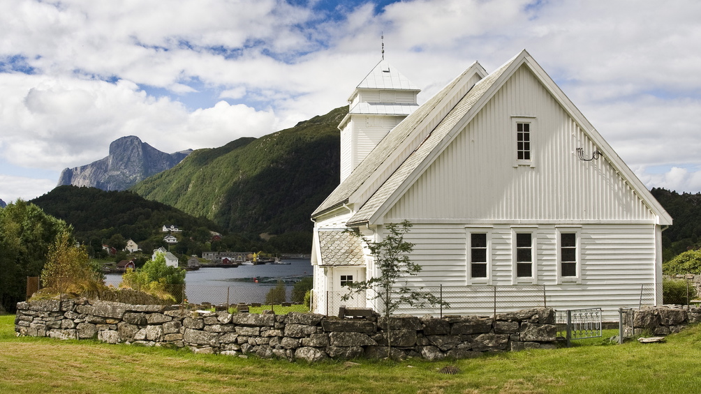 «Til kirken vi går»