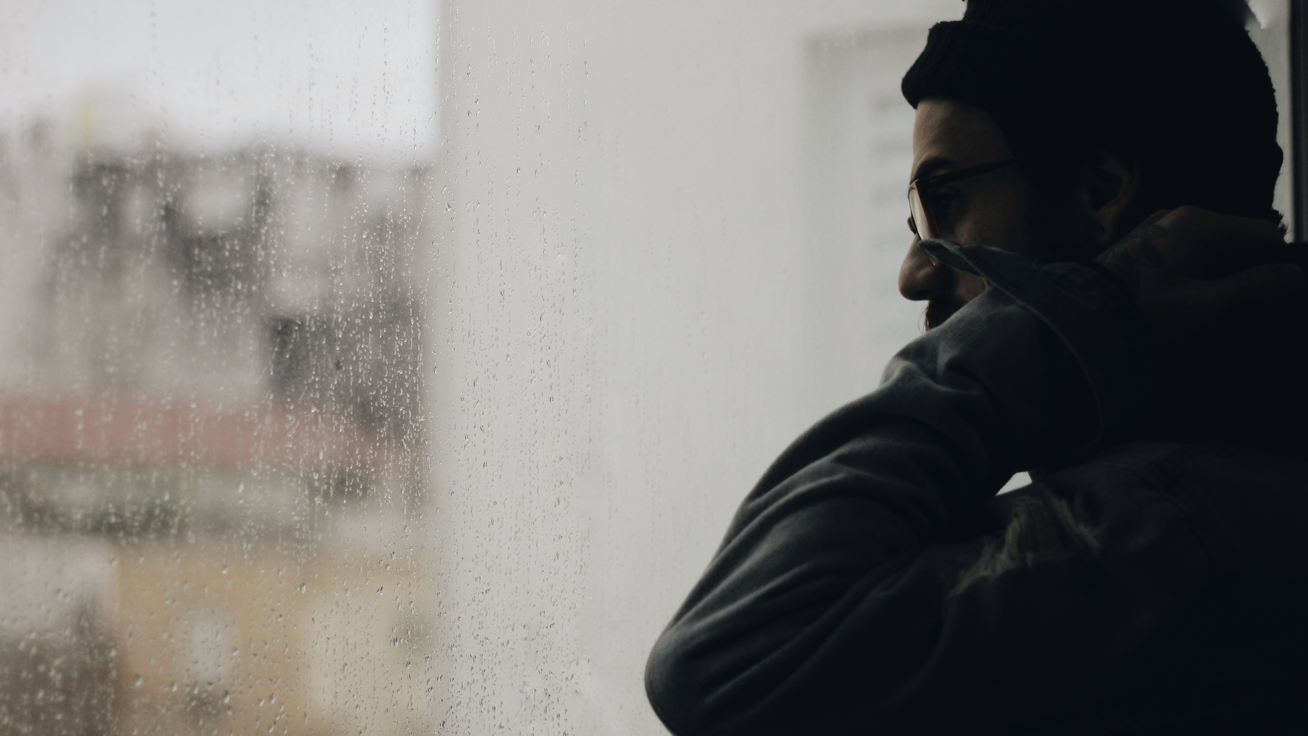 Livet kan føles litt kjipt når høstmørket sniker seg innpå