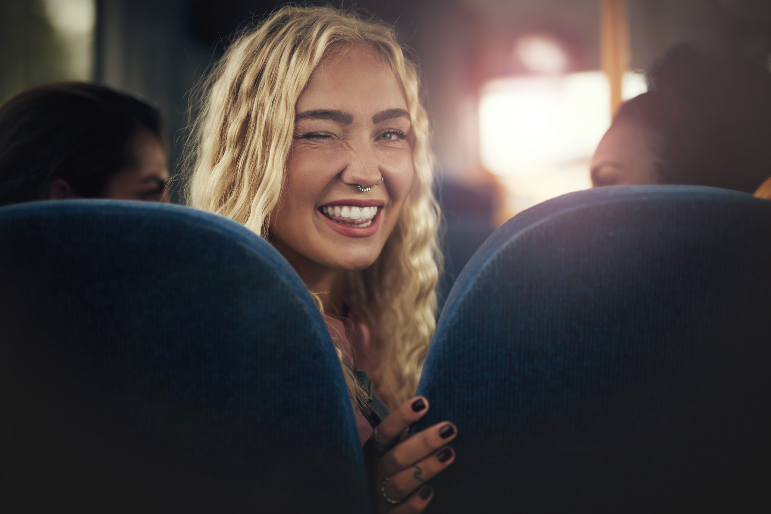 Norsk ungdom tenker at misjon kan innebære å smile til noen på bussen