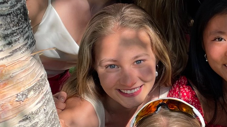 – Til slutt må du ta ei avgjersle: skal du endre retning og gå mot straumen, eller halde fram som før?