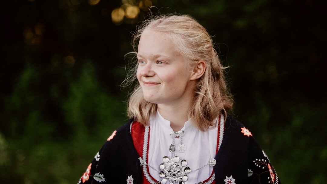 «Hvorfor bryr du deg sånn om folk du nesten ikke kjenner?»
