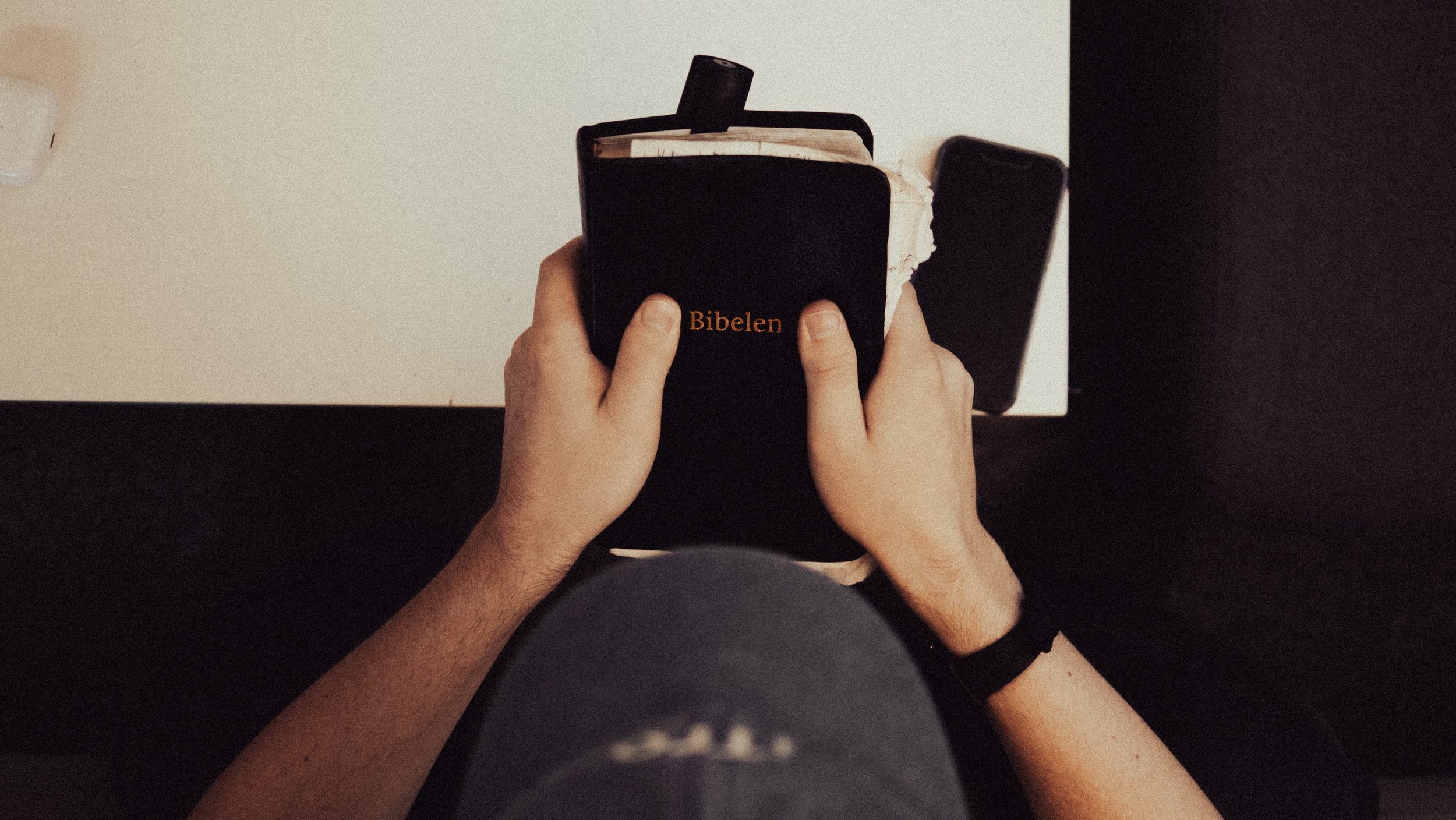 Bibelens første spørsmål